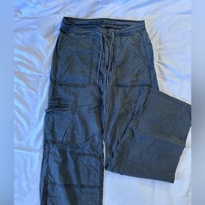 American eagle cargo pants